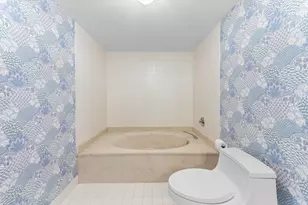1900 Consulate Pl, West Palm Beach, FL 33401 - Photo 31