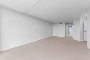 1900 Consulate Pl, West Palm Beach, FL 33401 - Photo 29
