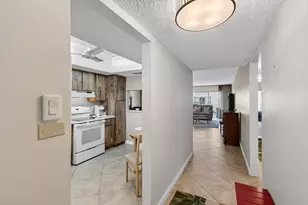 3212 Strawflower Way, Lake Worth, FL 33467 - Photo 9
