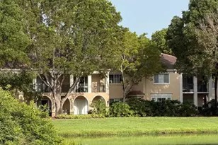 2451 E Centergate Dr, Miramar, FL 33025 - Photo 31