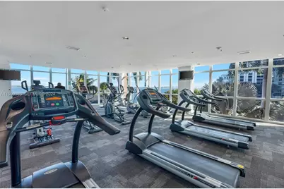1155 Brickell Bay Drive #Apt 2207, Miami, FL 33131 - Photo 33