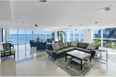 1155 Brickell Bay Drive #Apt 2207, Miami, FL 33131 - Photo 31