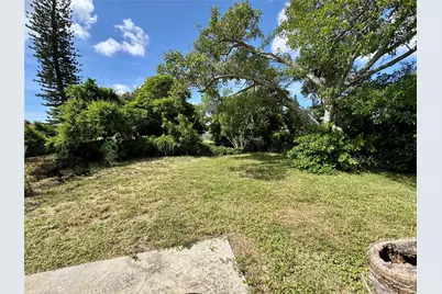 147 W 17th Street, Riviera Beach, FL 33404 - Photo 13