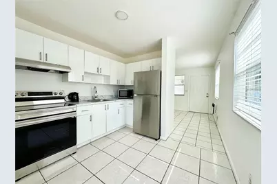 147 W 17th Street, Riviera Beach, FL 33404 - Photo 5