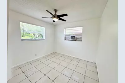 147 W 17th Street, Riviera Beach, FL 33404 - Photo 9