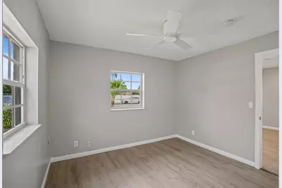 417 SW 8th Avenue, Delray Beach, FL 33444 - Photo 23