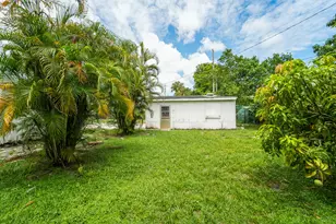 1007 Charles St, West Palm Beach, FL 33401 - Photo 9