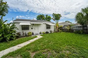 1007 Charles St, West Palm Beach, FL 33401 - Photo 3