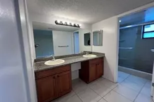 8040 Hampton Blvd, North Lauderdale, FL 33068 - Photo 17
