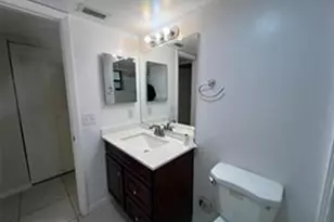 8040 Hampton Blvd, North Lauderdale, FL 33068 - Photo 37