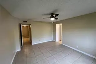 8040 Hampton Blvd, North Lauderdale, FL 33068 - Photo 39