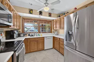 1362 SW Knollwood Dr, Palm City, FL 34990 - Photo 3