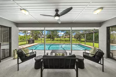 13471 Barberry Drive, Wellington, FL 33414 - Photo 19