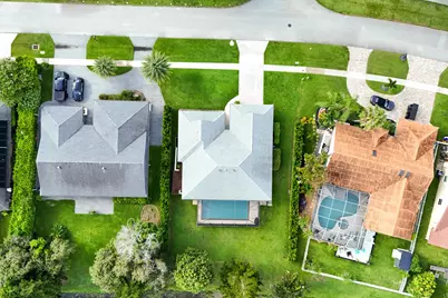 13471 Barberry Drive, Wellington, FL 33414 - Photo 27