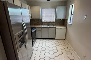 1975 Monks Ct, West Palm Beach, FL 33415 - Photo 5