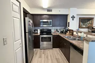 7880 Sonoma Springs Cir, Lake Worth, FL 33463 - Photo 7