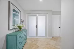 615 Bayshore Dr, Fort Lauderdale, FL 33304 - Photo 13
