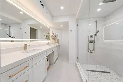 5250 N Ocean Drive #5s, Singer Island, FL 33404 - Photo 11