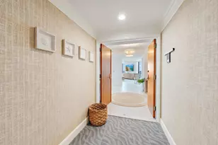 5250 N Ocean Dr, Singer Island, FL 33404 - Photo 1