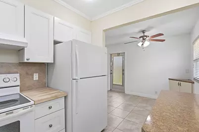 164 Seville G, Delray Beach, FL 33446 - Photo 3