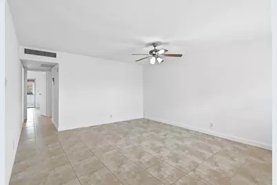 164 Seville G, Delray Beach, FL 33446 - Photo 7