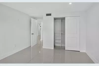 10110 Boca Entrada Boulevard #305, Boca Raton, FL 33428 - Photo 23