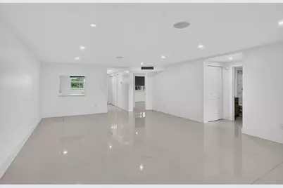 10110 Boca Entrada Boulevard #305, Boca Raton, FL 33428 - Photo 13