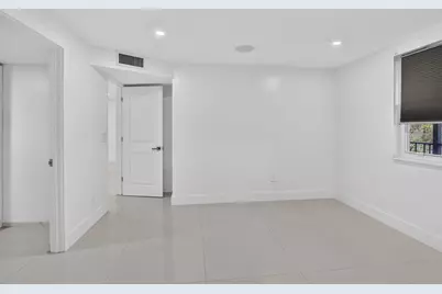 10110 Boca Entrada Boulevard #305, Boca Raton, FL 33428 - Photo 25