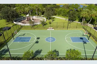 11427 SW Rockingham Drive, Port Saint Lucie, FL 34987 - Photo 13