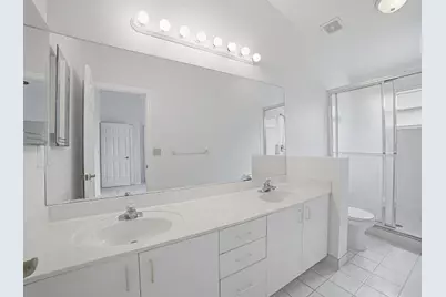 8596 Jade Drive, Tamarac, FL 33321 - Photo 29