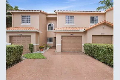 8596 Jade Drive, Tamarac, FL 33321 - Photo 3