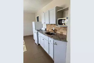 605 N Federal Highway #14, Lake Worth Beach, FL 33460 - Photo 3