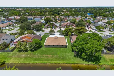 1262 The 12th Fairway, Wellington, FL 33414 - Photo 3
