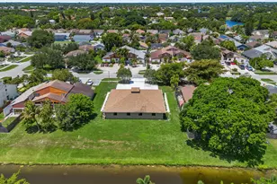 1262 The 12th Fairway, Wellington, FL 33414 - Photo 3