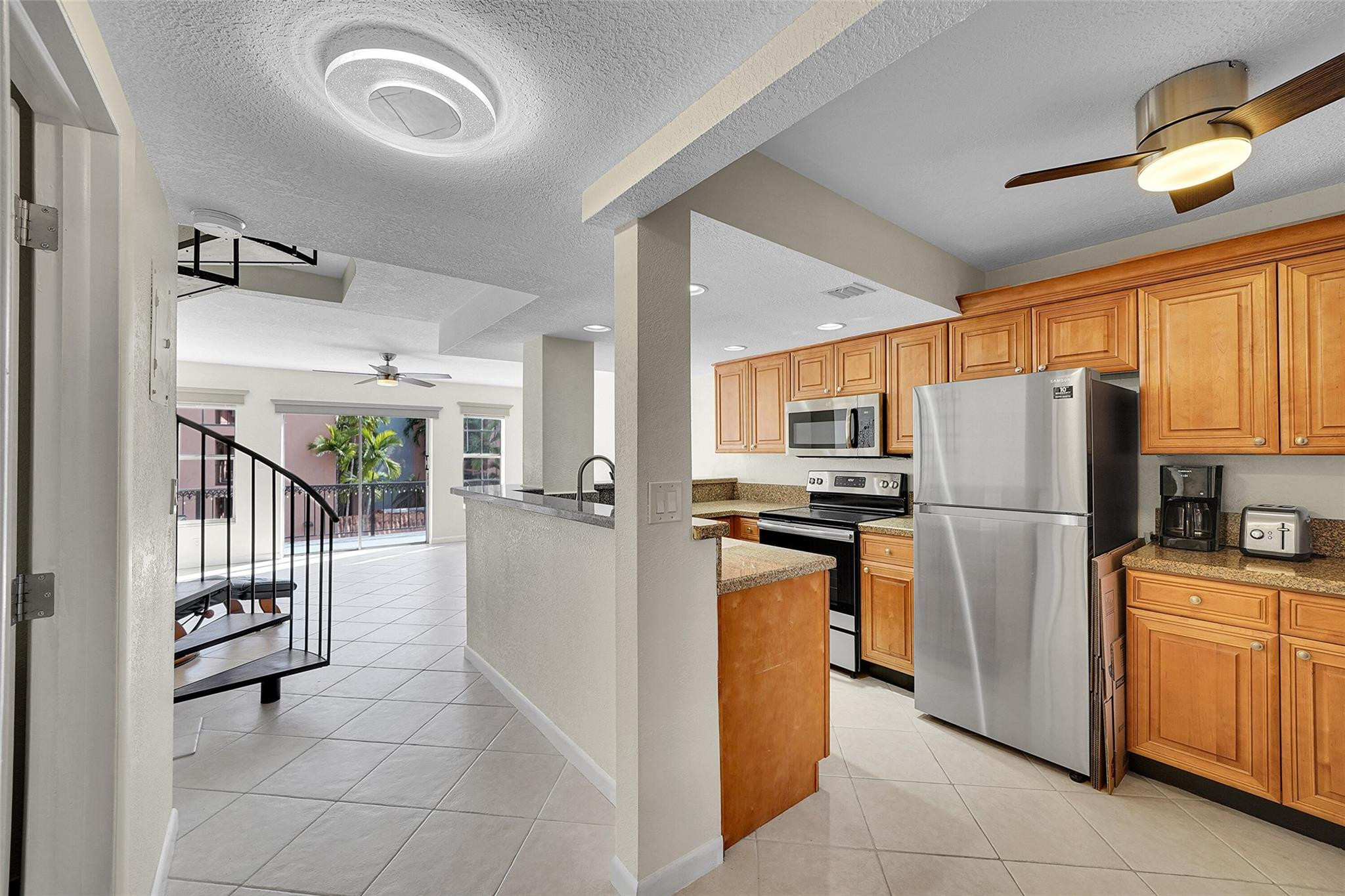 650 Tennis Club Dr #305 - 650 Tennis Club Dr #305, Fort Lauderdale, FL 33311 Luxury Property | Jose Angel Pina