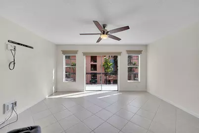 650 Tennis Club Drive #305, Fort Lauderdale, FL 33311 - Photo 7