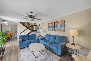 310 Buttonwood Ln, Boynton Beach, FL 33436 - Photo 9