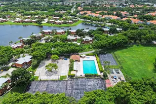 310 Buttonwood Ln, Boynton Beach, FL 33436 - Photo 15