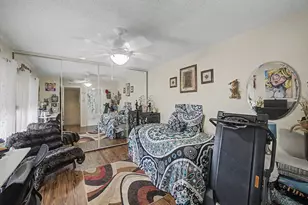 310 Buttonwood Ln, Boynton Beach, FL 33436 - Photo 13