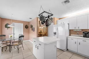 4824 S Lee Rd, Delray Beach, FL 33445 - Photo 9