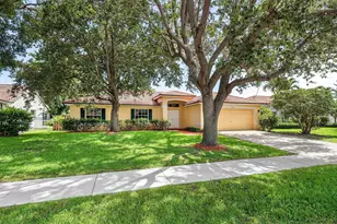 4824 S Lee Rd, Delray Beach, FL 33445 - Photo 1