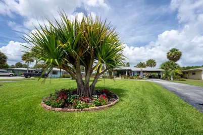 1711 S Indian River Drive, Fort Pierce, FL 34950 - Photo 9
