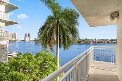 511 Bayshore Drive #401, Fort Lauderdale, FL 33304 - Photo 9