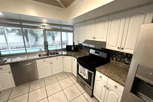 7725 Grandview Blvd, Miramar, FL 33023 - Photo 9