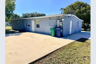 205 NW 33rd Avenue, Lauderhill, FL 33311 - Photo 3