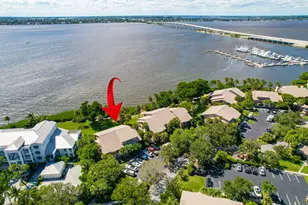 218 NE Edgewater Dr, Hutchinson Island, FL 34996 - Photo 5