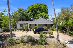 330 Marlborough Pl, West Palm Beach, FL 33405 - Photo 1