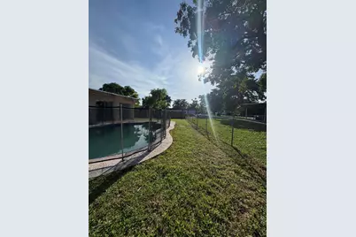 7816 NW 70th Terrace, Tamarac, FL 33321 - Photo 31