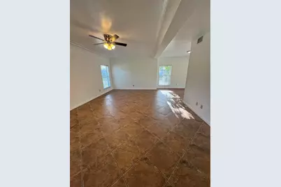 7816 NW 70th Terrace, Tamarac, FL 33321 - Photo 5