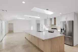 1386 S Atlantic Dr, Lantana, FL 33462 - Photo 13